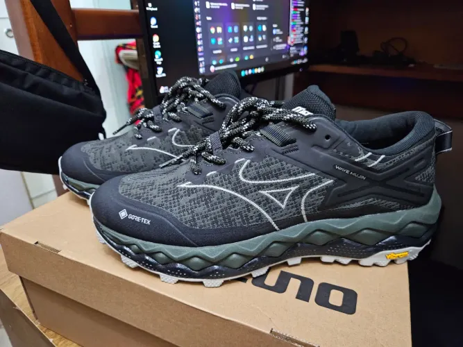 Mizuno wave mujin LS GTX MAHARISHI T40