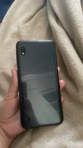 Samsung A10 seminovo