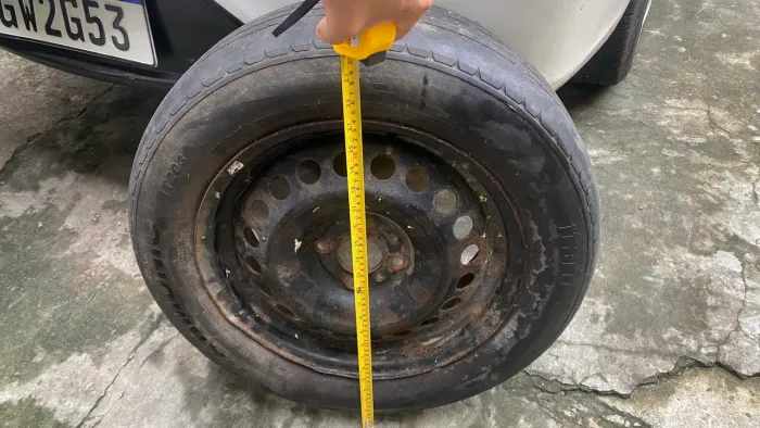 Estepe para socorro aro 15 com 4 furos
