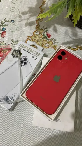 Vendo iPhone 12 tudo ok quero 1500$$