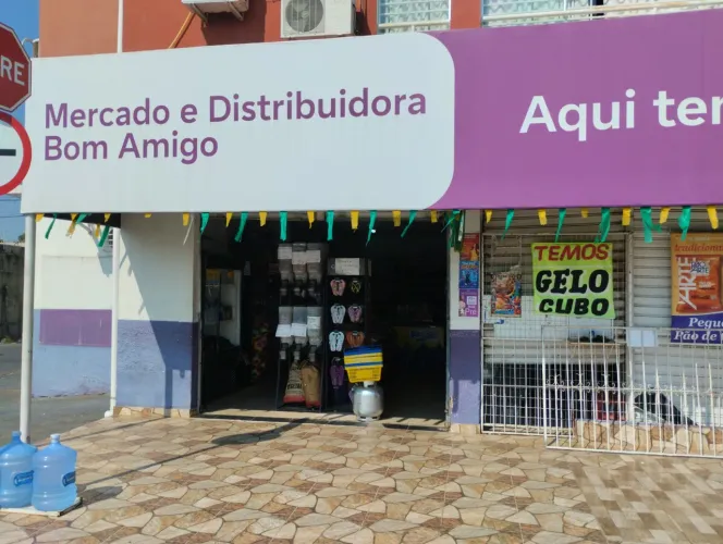 Mercado e distribuidora