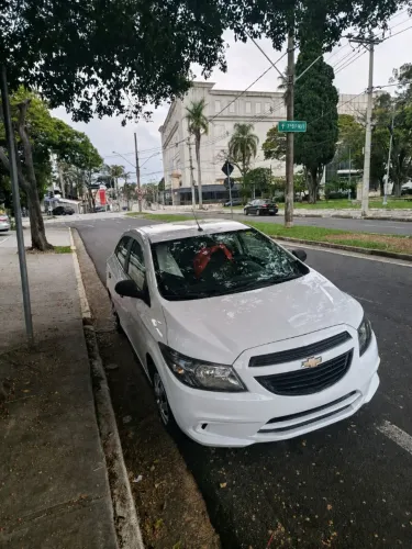 Chevrolet Onix JOY Hatch 1.0 8V Flex Mec. 4P 2019