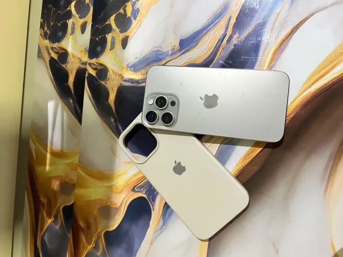 iPhone 15 pro Max 256gb