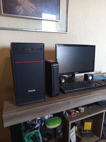 PC Completo Intel Core i3 6ª Geração + 8GB RAM + Monitor Samsung