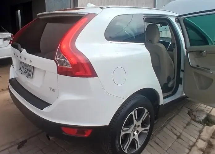 Volvo XC 60 2.0 T5 5P 2012