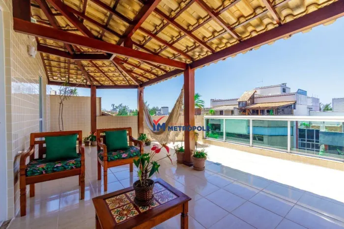 LINDA COBERTURA AMPLA COM AREA GOURMET - RECREIO DOS BANEIRANTES