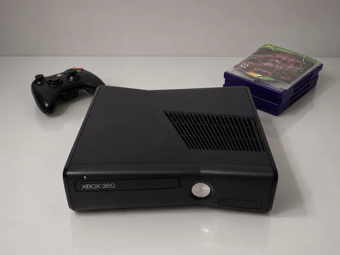 XBOX 360 SLIM DESTRAVADO