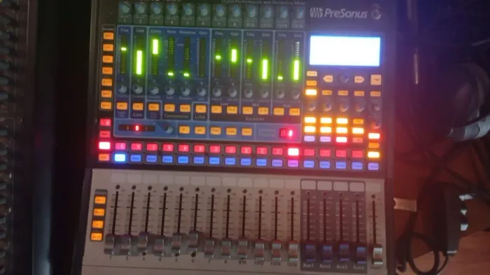 Mesa digital Presonus 1602