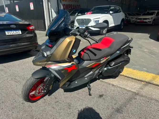 BMW C400X 2025