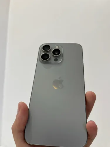 iphone 15 pro Max 256gb - sem detalhes