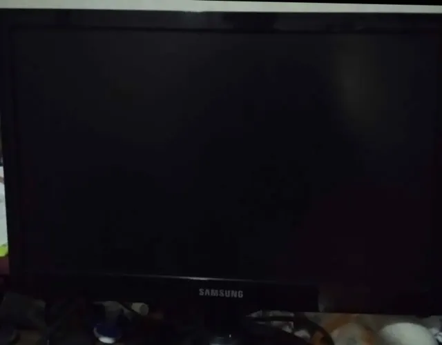 Vende-se Monitor Samsung 