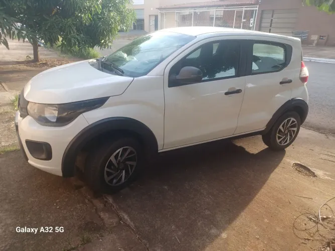 Fiat Mobi Like 1.0 Fire Flex 5P. 2022