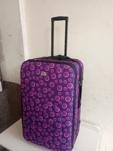 Mala de viagem tamanho médio