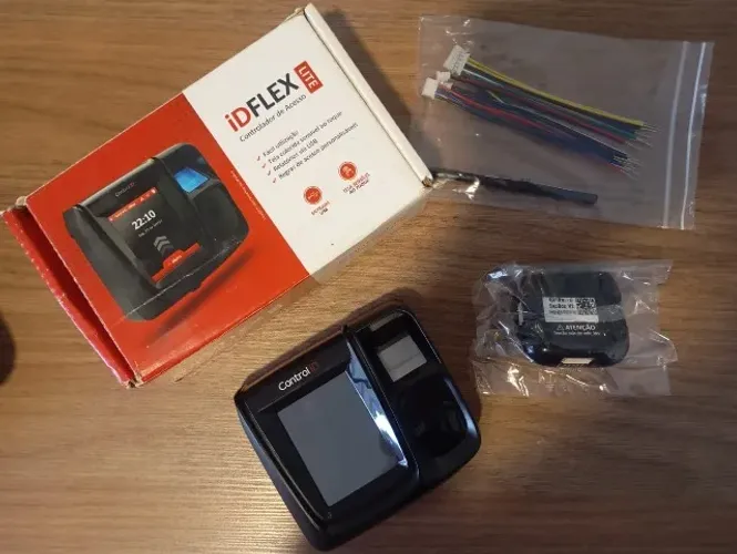 Controlador de Acesso Control iD iDFlex Lite (Biometria / Senha) - NOVO NA CAIXA ORIGINAL