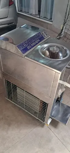 Máquina Produtora de sorvete