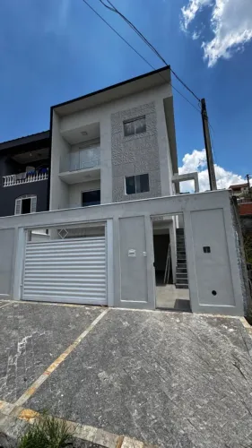 Casa para Locação em Cajamar, Portais (Polvilho), 3 dormitórios, 1 suíte, 2 banheiros, 4 v