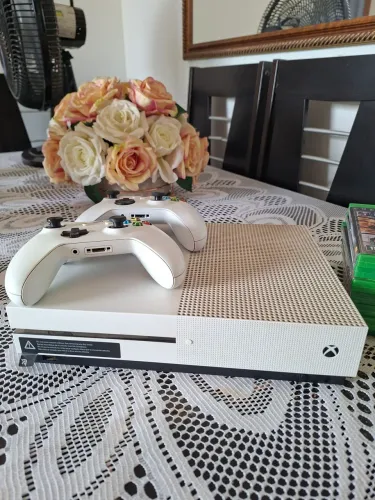 XBOX ONE S