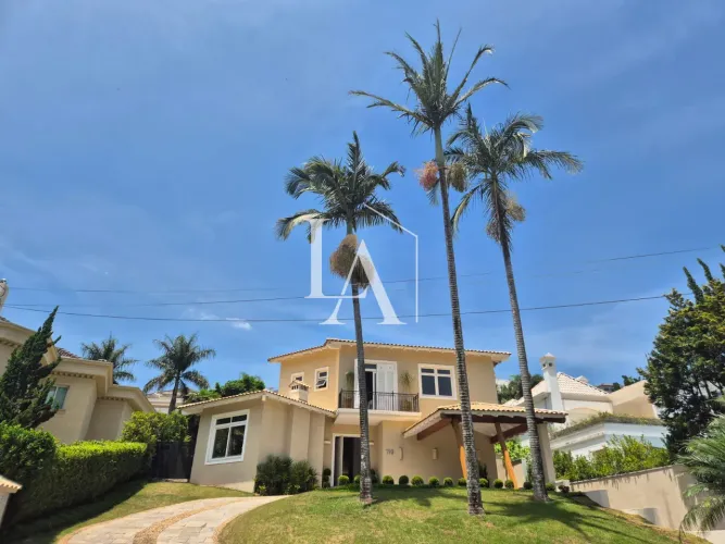 Casa para locação no Tamboré 02 · 4 suítes · 760 m²