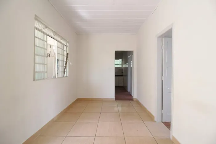 Casa para aluguel - Barreiro, 3 quartos - Belo Horizonte