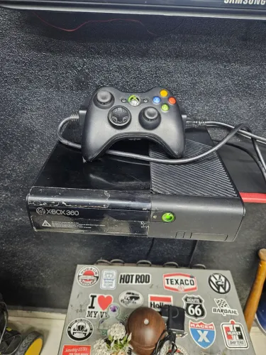 Xbox 360 super slim