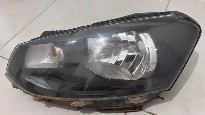 FAROL GOL G6 ORIGINAL VW - MÁSCARA NEGRA - FOCO SIMPLES
