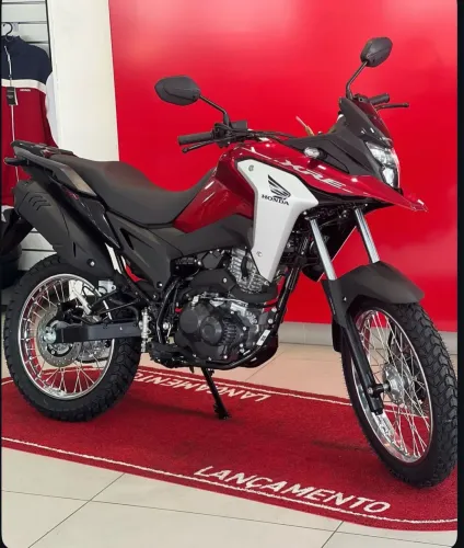 XRE 190 0KM EMPLACADA ACEITA CARTÃO ATÉ 18X FINANCIA PELOS BANCOS