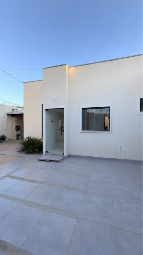 Linda Casa 3 Quartos para Alugar Monte Belo