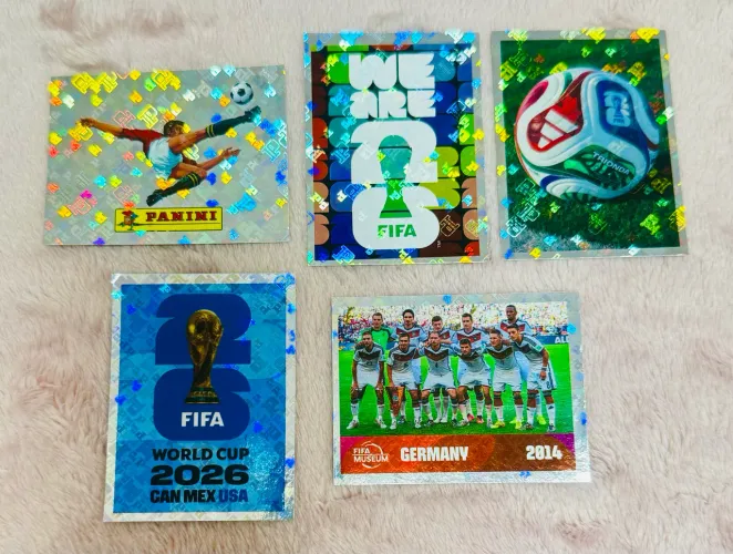 Figurinhas Brilhantes - Copa 2026 : FWC 00, FWC 4, FWC 5, FWC 8 e FWC 18
