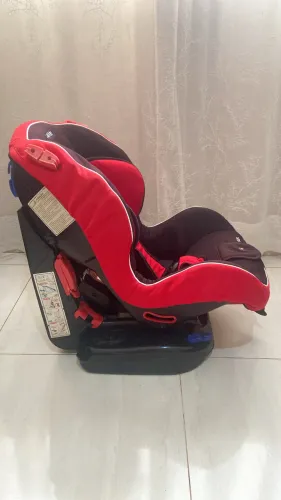 Cadeirinha para Carro Kiddo Max - Excelente Estado