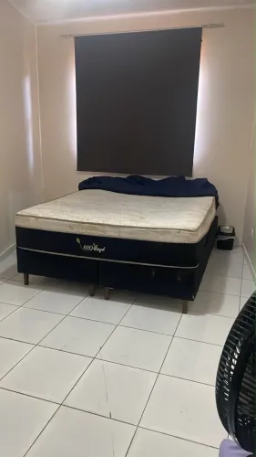 Cama queen 