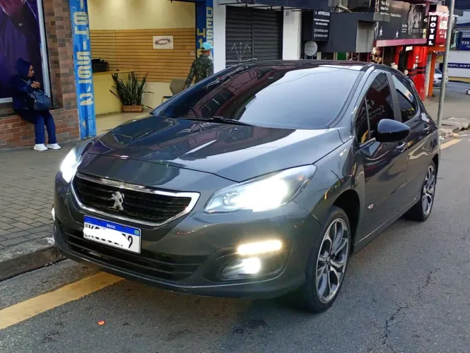 Peugeot 308 Feline 2.0 Flex 16V 5P Aut. 2012