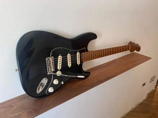 Fender Stratocaster MIM (somente venda)