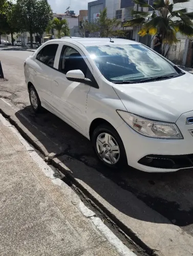 Chevrolet Prisma Sed. LT 1.0 8V Flexpower 4P 2015