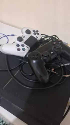 VIDEO GAME PLAY STATION 4