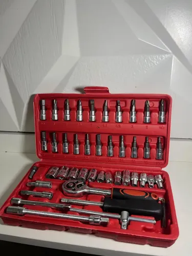 Kit ferramenta com catraca