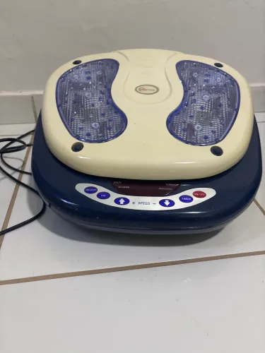 Massageador pós Pés