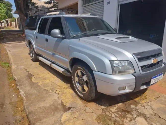 Chevrolet S10 P-up Executive 2.4 MPFI F.power CD 2009