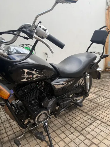 Moto mirage 150