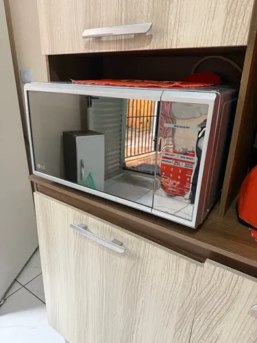 Microondas marca LG novo
