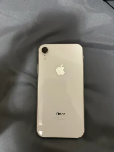 IPHONE XR; 64gb - nenhuma peça trocada, funcionando perfeitamente 