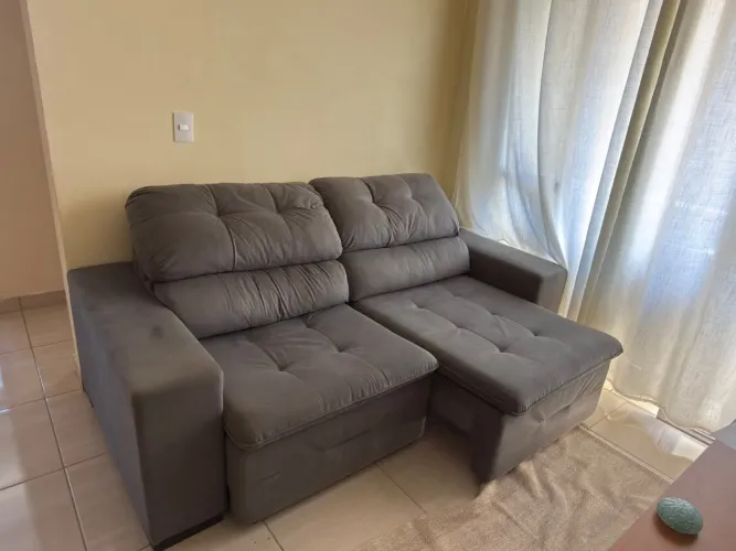 Sofá retrátil