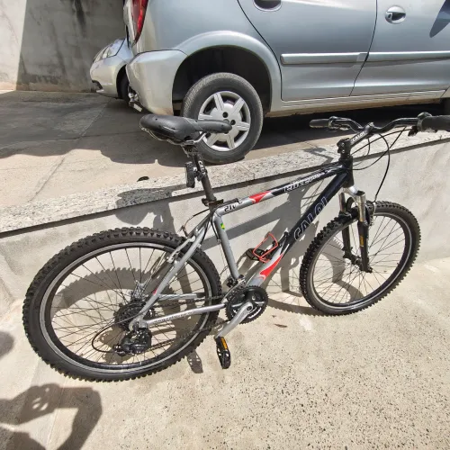 Bicicleta Caloi Elite Pro 21v Relação Shimano aro 26
