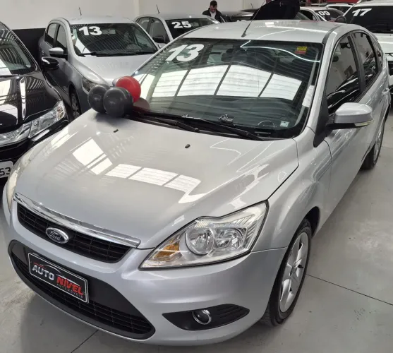 Ford Focus 1.6 S/se/se Plus Flex 8v/16v 5P 2013