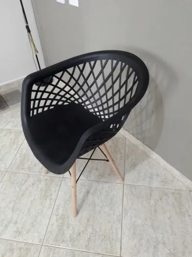 Cadeira Decorativa Preta