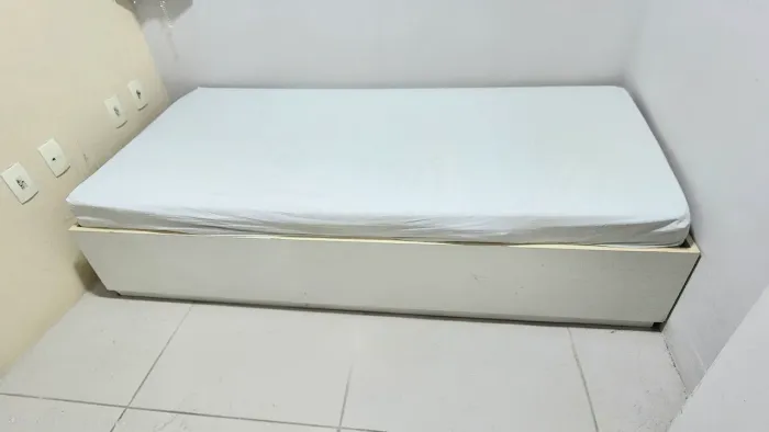 Cama de solteiro 