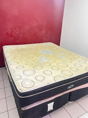 Cama box Queen