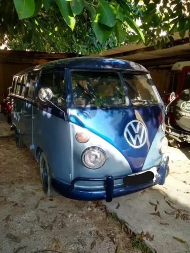 Volkswagen Kombi Standard/ Luxo/ Serie Prata 1976