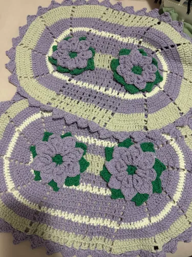 2 Tapetinhos de croche