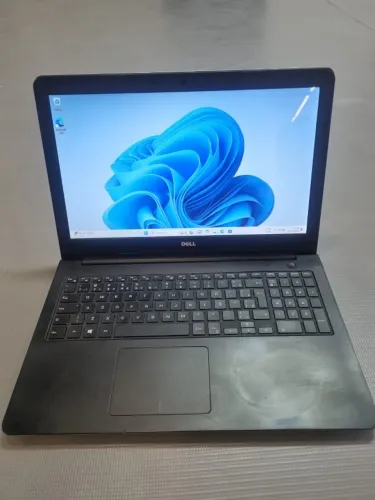 Notebook Dell Inspiron 15-5567 | i5 | 8GB RAM | SSD 240GB | Windows 11 Pro