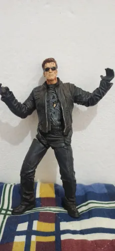ActionFigure Exterminador do futuro/ Terminator